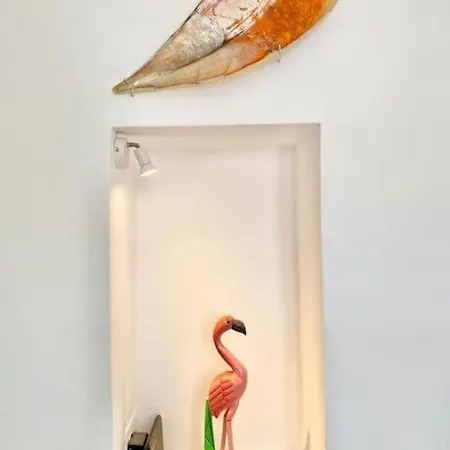 Cabarnus House * Párosz