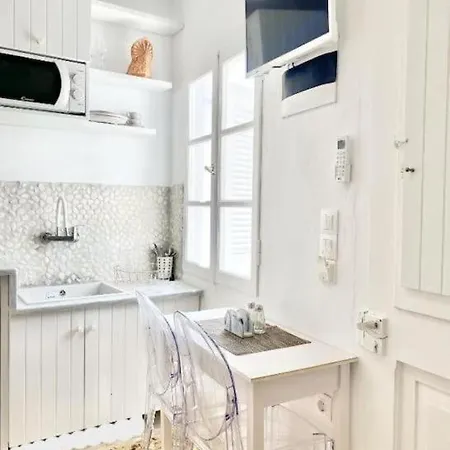 펜션 Cabarnus House *