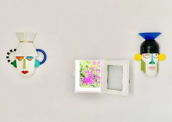 Cabarnus House Holiday home *