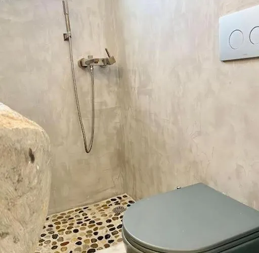 Holiday home Cabarnus House